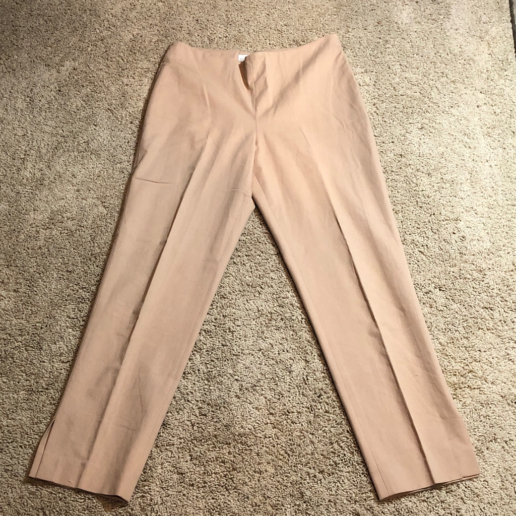 Brunello Cucinelli Light Tan Women's Trousers With Side Slits, Size 6